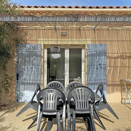 Pleasant Gite, With Collective Heated Swimming Pool, In The Heart Of The Alpilles In Mouries, 4/6 People. Villa Exterior foto